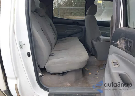 2006 Toyota Tacoma Prerunner V6 z USA, uszkodzony, nr VIN 3TMJU62N76M020501